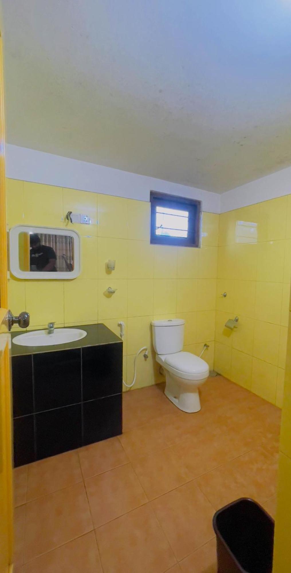 White Eagle Hotel Сигирия Экстерьер фото